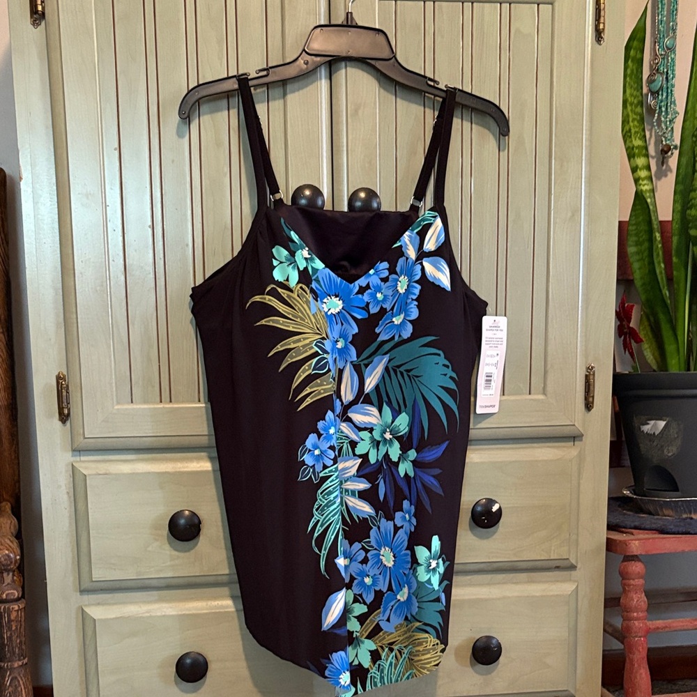 Women’s Trimshaper Tankini Top